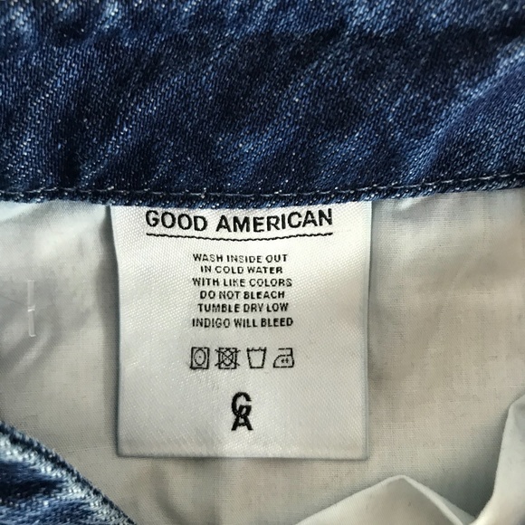 Good American Raw Stagger Mini Shirt Size … - Picture 7 of 12